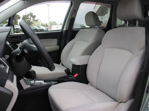 Used 2016 Subaru Forester 2.5i Premium w/ Popular Package #1 AWD/4WD image 10