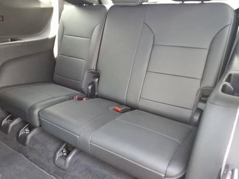 Used 2026 Chevrolet Traverse LT AWD/4WD image 22