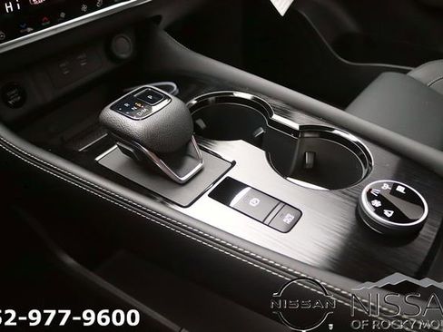 New 2026 Nissan Rogue Platinum w/ Platinum Premium Package AWD/4WD image 21