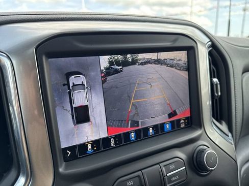 Certified 2020 Chevrolet Silverado 2500 LTZ w/ LTZ Premium Package AWD/4WD image 23