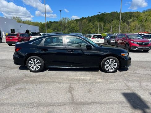 Used 2025 Honda Civic LX image 6