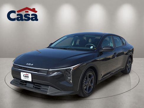 Used 2025 Kia K4 FWD image 1