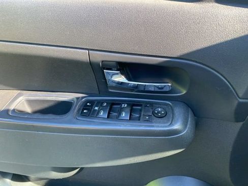 Used 2010 Jeep Liberty Sport w/ Popular Equipment Group AWD/4WD image 26