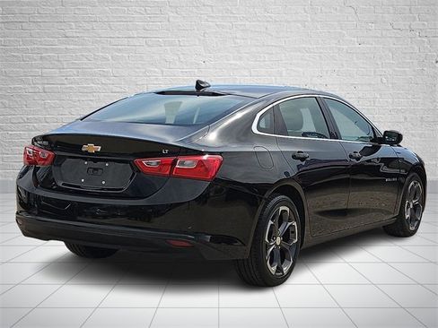 Used 2023 Chevrolet Malibu LT image 4