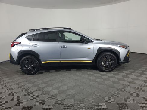 Used 2025 Subaru Crosstrek 2.5i Sport w/ Crosstrek Mirror Package image 3
