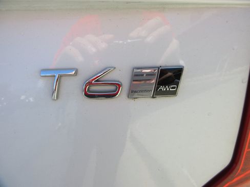 Used 2019 Volvo XC90 T6 Inscription w/ Advanced Package AWD/4WD image 9
