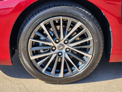 New 2025 Lexus ES 350 w/ Premium Package image 6