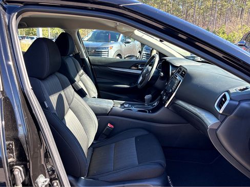 Used 2017 Nissan Maxima 3.5 S image 11