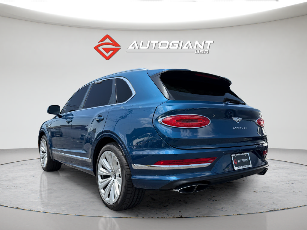 Used 2023 Bentley Bentayga AWD/4WD image 6