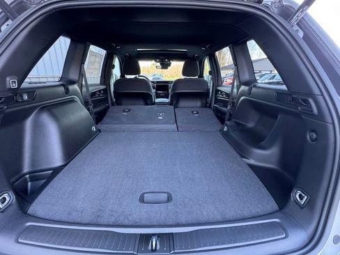 New 2025 Jeep Grand Cherokee Laredo X w/ Luxury Tech Group I AWD/4WD image 37