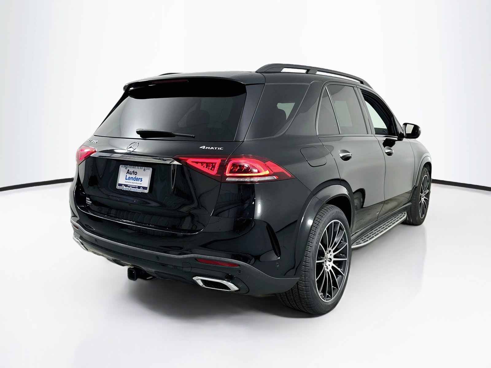 Used 2023 Mercedes-Benz GLE 450 4MATIC w/ AMG Line Exterior image 5