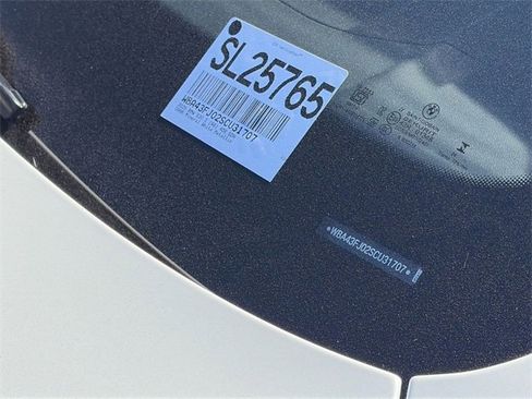 Certified 2025 BMW 530i image 34