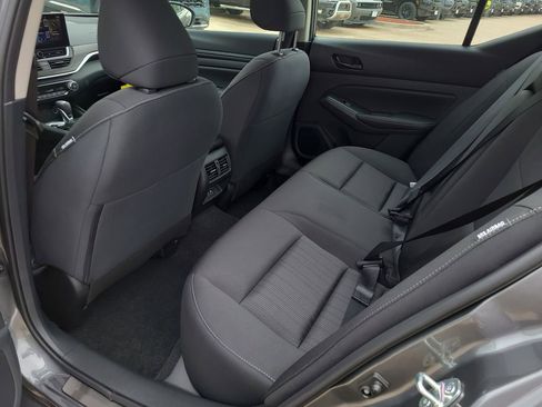 New 2026 Nissan Altima 2.5 SV FWD image 7
