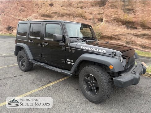 Used 2015 Jeep Wrangler Unlimited Sport w/ Quick Order Package 24S AWD/4WD image 6