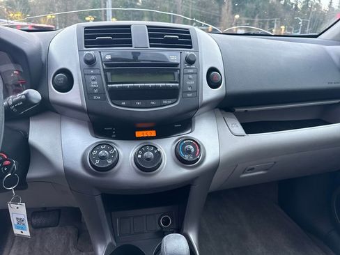 Used 2007 Toyota RAV4 2WD image 23