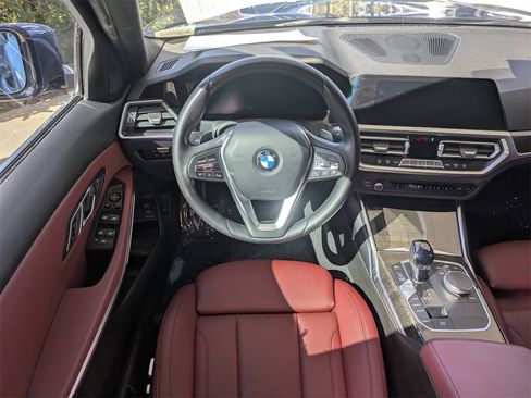 Used 2022 BMW 330i Sedan w/ Convenience Package image 16