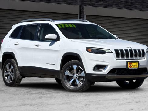 Used 2019 Jeep Cherokee Limited w/ Luxury Group AWD/4WD image 2