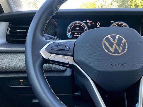 Used 2025 Volkswagen Tiguan S FWD image 10