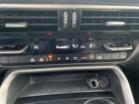 Used 2024 MAZDA CX-90 3.3 Turbo w/ Select Package image 20