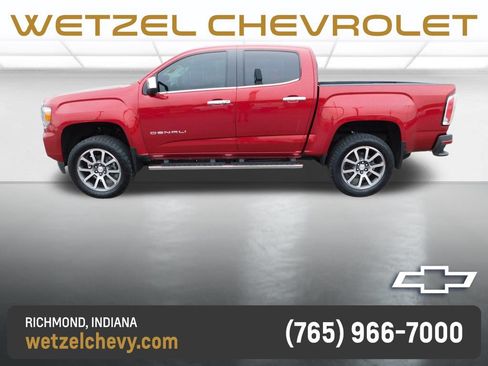 Used 2022 GMC Canyon Denali AWD/4WD image 9