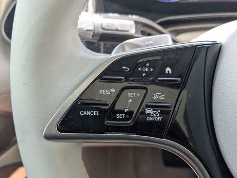 Certified 2023 Mercedes-Benz EQS 580 4MATIC SUV image 13