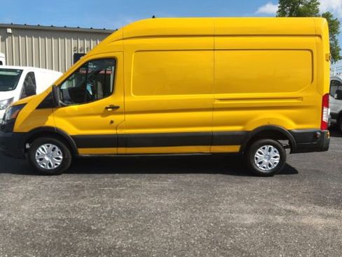 Used 2020 Ford Transit 250 148 High Roof w/ Load Area Protection Package RWD image 1