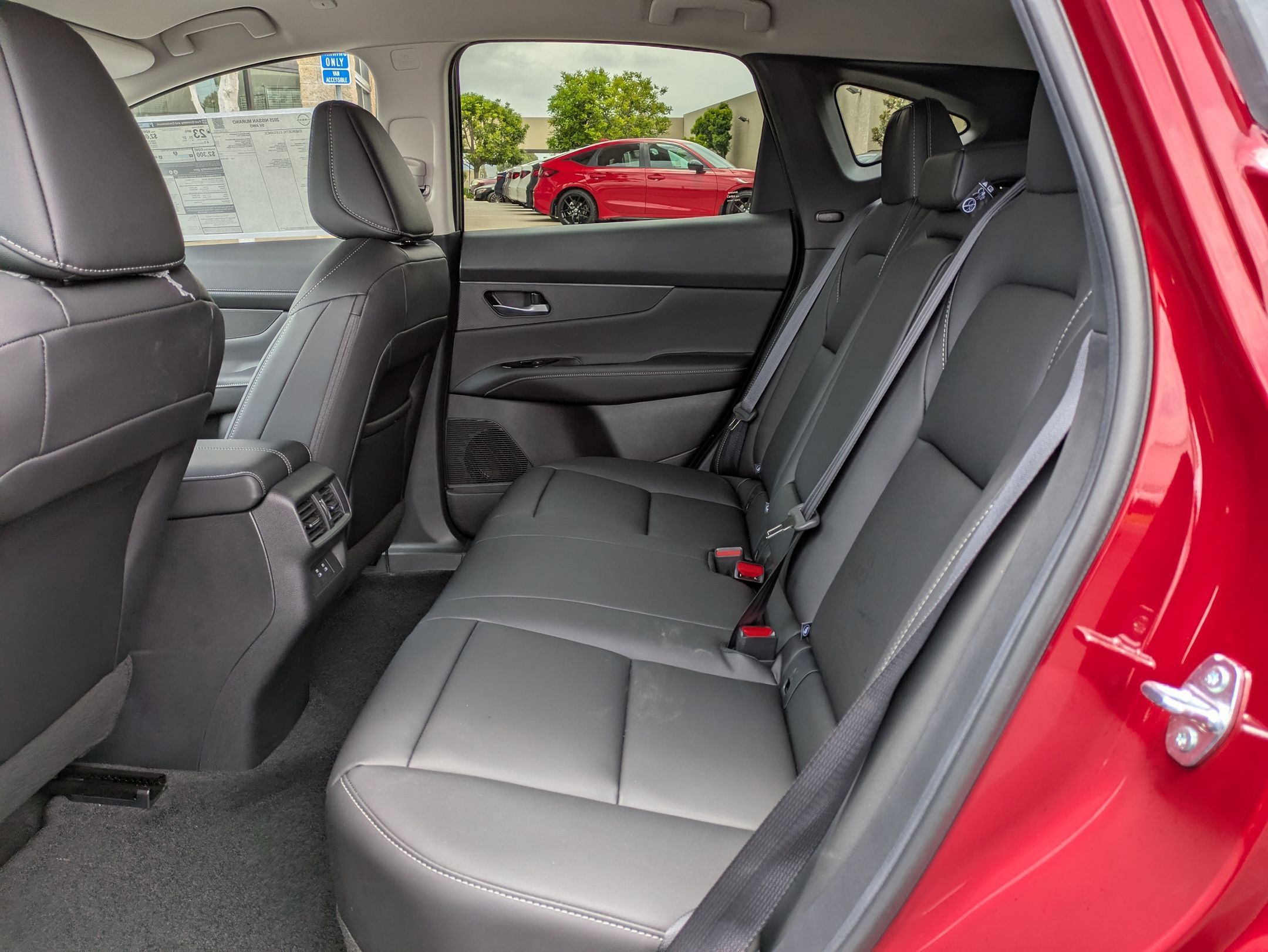 New 2025 Nissan Murano SV AWD/4WD image 8