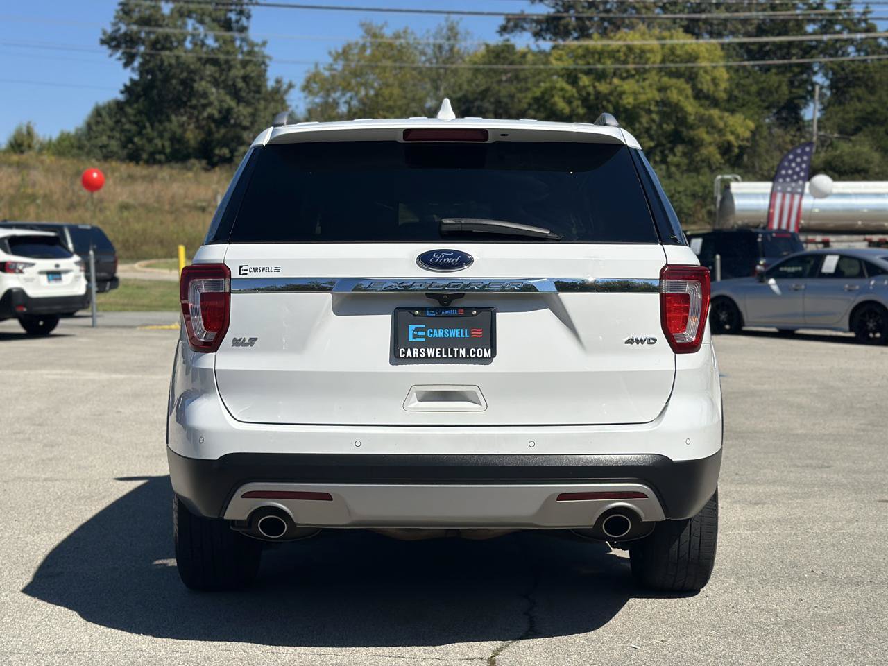 Used 2017 Ford Explorer XLT AWD/4WD image 5