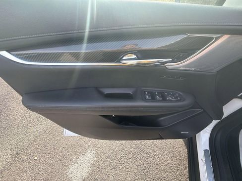 Certified 2021 Cadillac XT6 Sport image 29