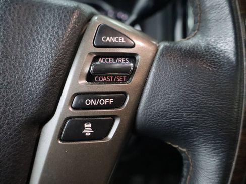 Used 2021 Nissan Titan Platinum Reserve w/ Moonroof Package image 16