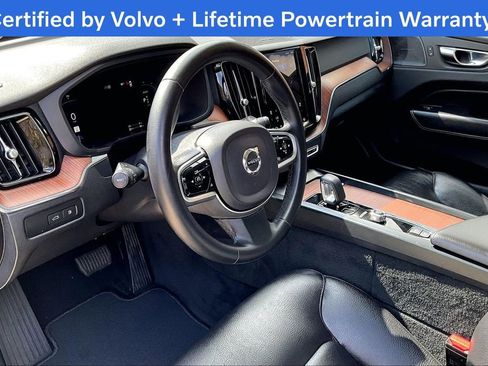 Certified 2023 Volvo XC60 T8 Plus AWD/4WD image 19
