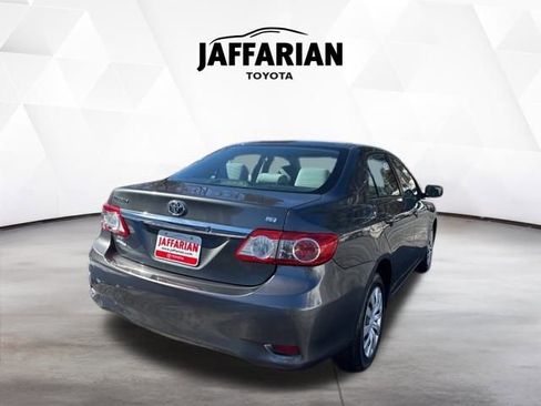 Used 2013 Toyota Corolla LE image 6