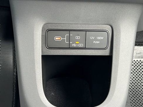 Certified 2025 Hyundai Ioniq 5 SEL image 39