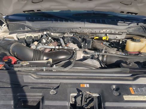 Used 2019 Ford F550 4x4 Crew Cab Super Duty image 29