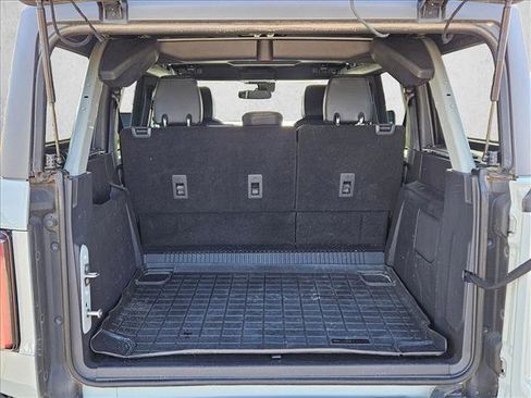 Used 2023 Ford Bronco Wildtrak image 6