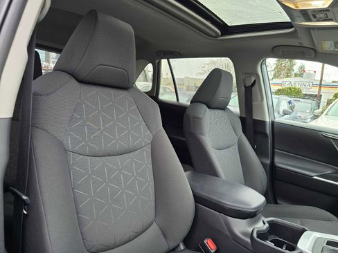Used 2024 Toyota RAV4 XLE image 11