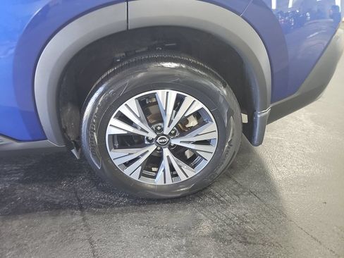 Certified 2023 Nissan Rogue SV AWD/4WD image 32