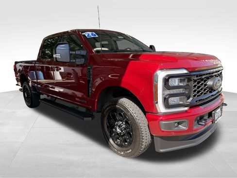 Used 2026 Ford F250 Lariat w/ Black Appearance Package AWD/4WD image 3