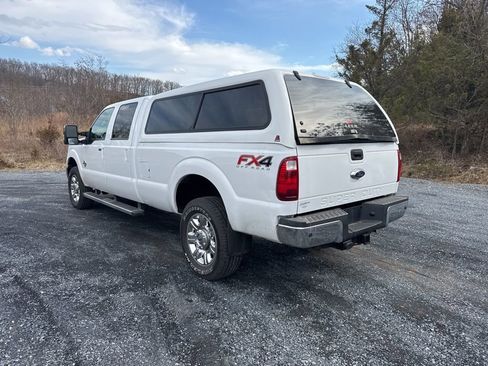 Used 2015 Ford F350 Lariat w/ Lariat Ultimate Package image 3