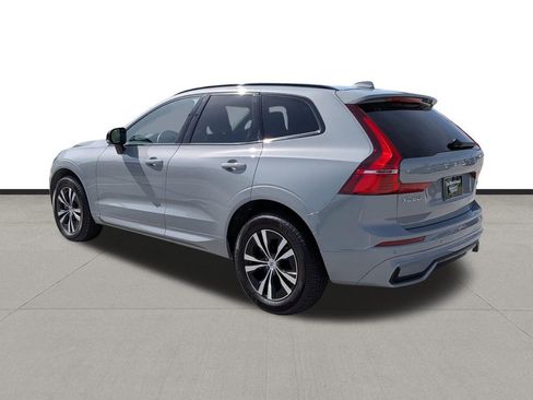 Used 2024 Volvo XC60 B5 Core image 7
