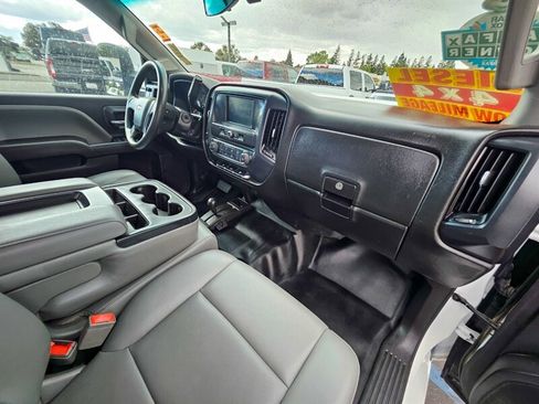 Used 2017 Chevrolet Silverado 2500 W/T AWD/4WD image 19