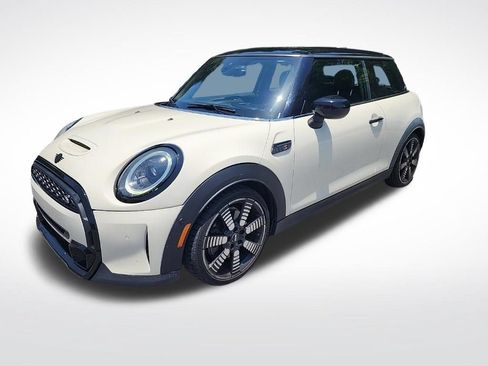 Used 2022 MINI Cooper S w/ Driver Assistance Package FWD image 2