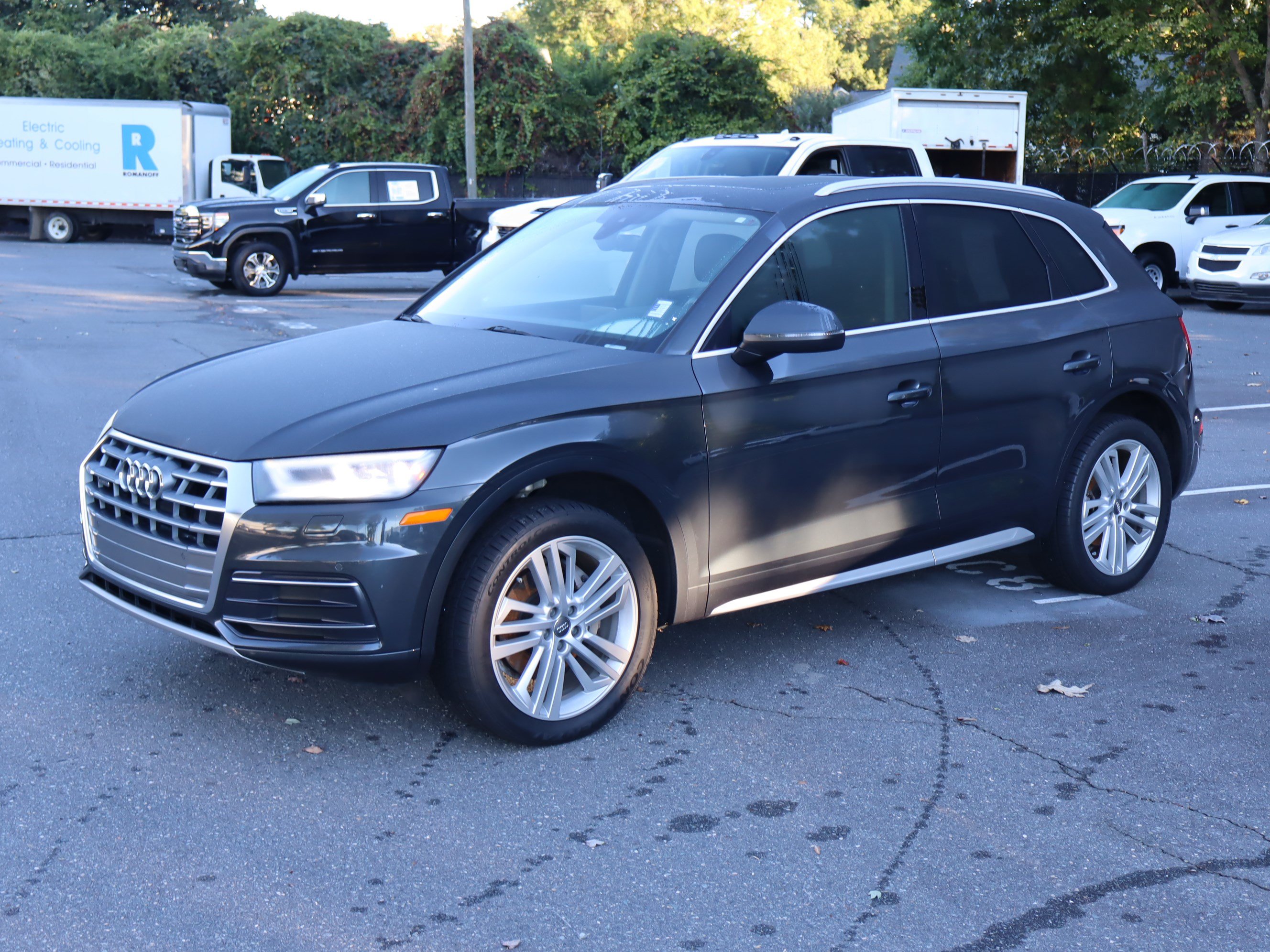 Used 2018 Audi Q5 2.0T Premium Plus w/ Premium Plus Package AWD/4WD image 16