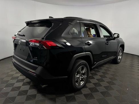 New 2025 Toyota RAV4 LE image 7