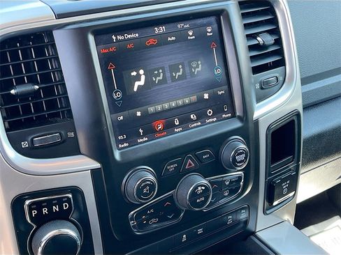 Used 2019 RAM 1500 Big Horn image 15