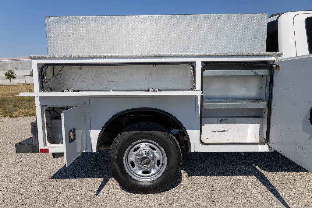 Used 2020 Ford F350 XL w/ Power Equipment Group RWD image 22