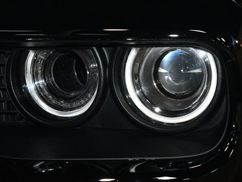 Used 2023 Dodge Challenger R/T Scat Pack RWD image 57