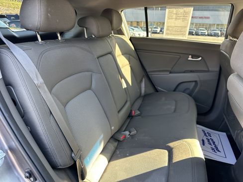 Used 2016 Kia Sportage LX w/ LX Popular Package image 25