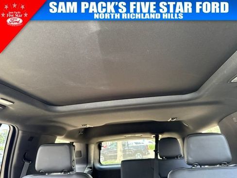 Used 2021 Chevrolet Tahoe LT w/ LT Signature Package RWD image 13