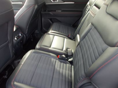 Used 2025 Ford Explorer ST-Line w/ Premium Package